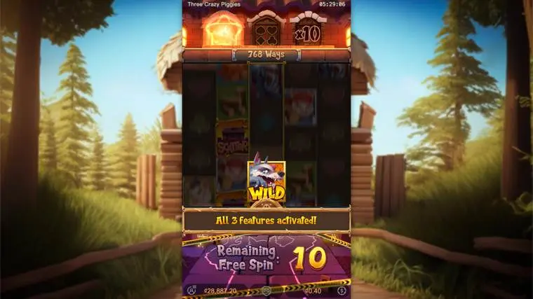 Ảnh bảng biểu tượng & tính năng game Three Crazy Piggies (slot PG) chơi tại LC79